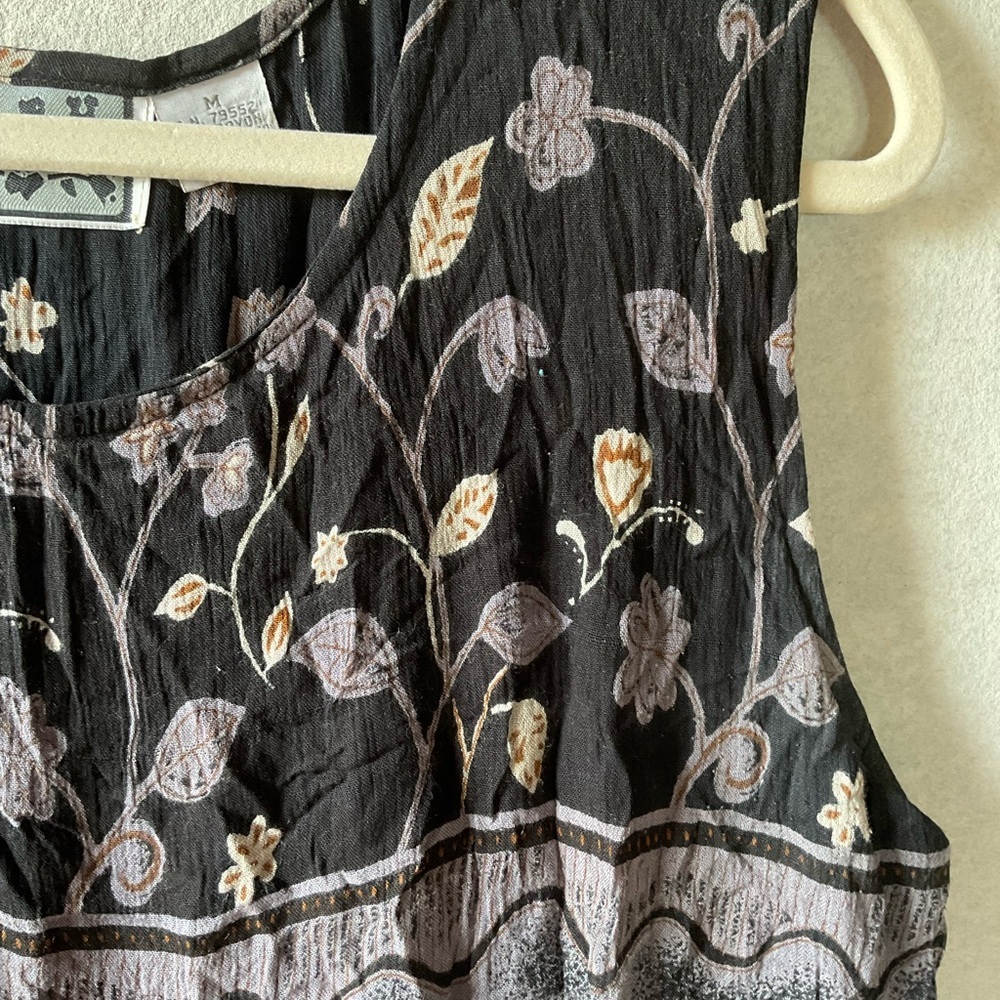 MPH Black Floral Maxi Dress. Size M. - Picture 5 of 9
